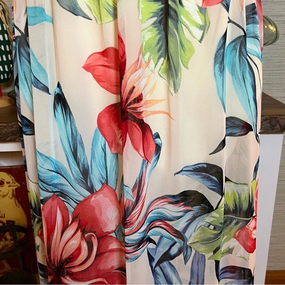 Le Lis Floral Maxi Dress Red Top Criss Cross Back Women’s Size L  Made In USA - Picture 3 of 8